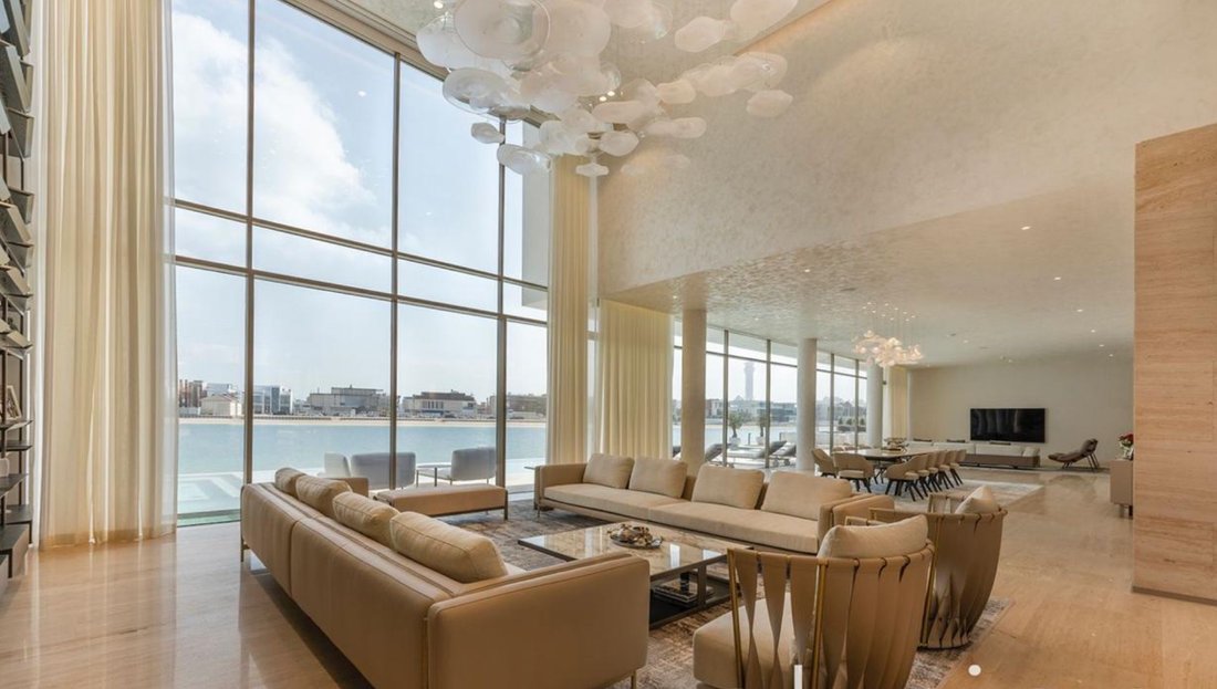 Villa in Palm Jumeirah, Dubai, United Arab Emirates 2 - 15135934