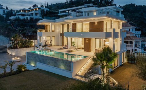 Villa in Benahavís, Andalusia, Spain 1