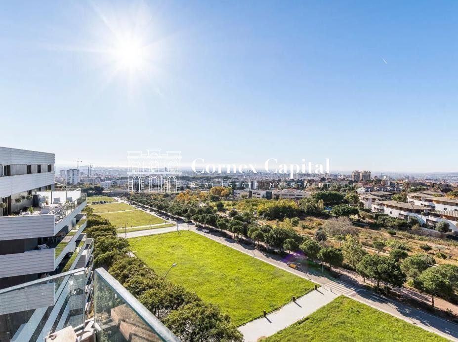 Penthouse in Esplugues de Llobregat, Catalonia, Spain 5 - 15162801