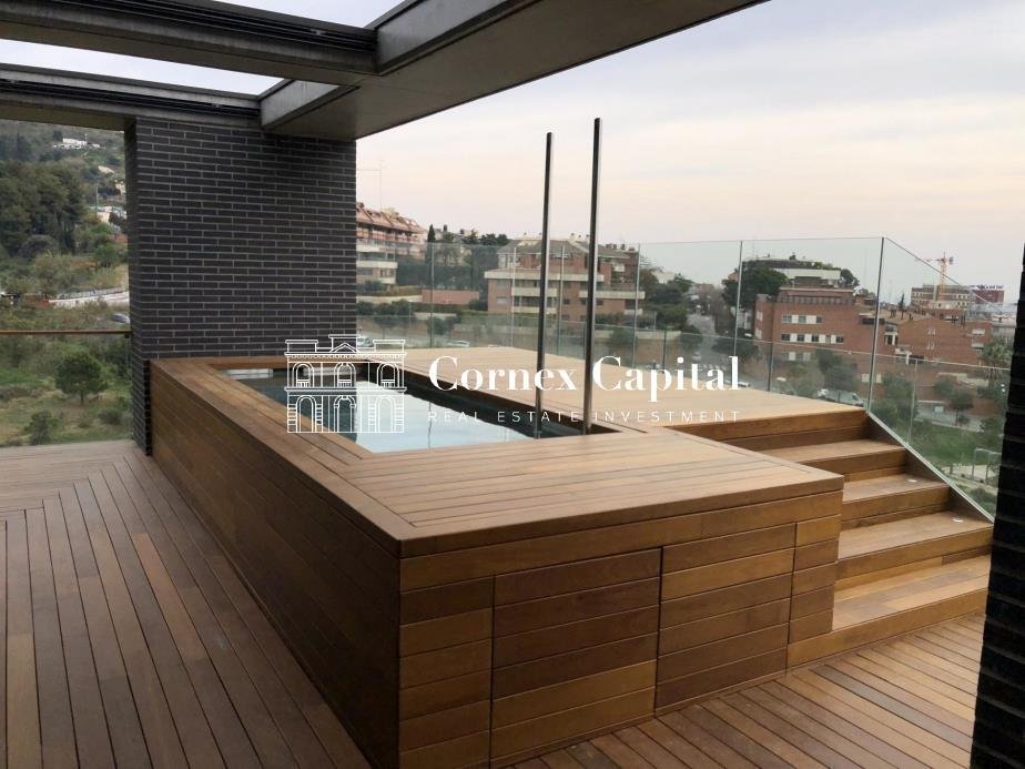 Penthouse in Esplugues de Llobregat, Catalonia, Spain 1 - 15162801