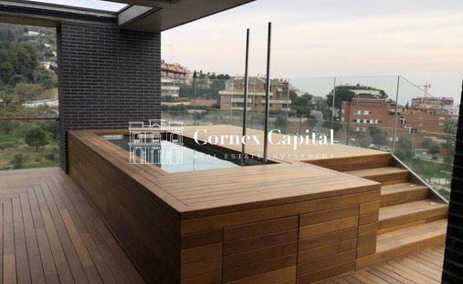 Penthouse in Esplugues de Llobregat, Catalonia, Spain 1