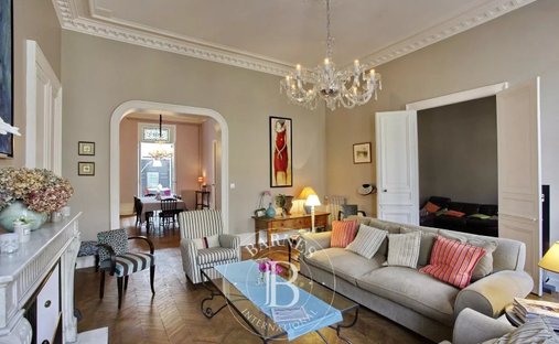 Appartement à Hôtel de Ville-Quinconce-Saint Seurin-Fondaudège, Bordeaux, France 1