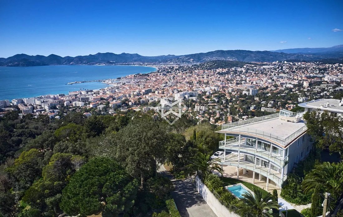 Villa in La Californie, Cannes, France 5 - 12527286