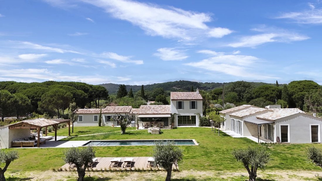 Villa in Ramatuelle, Provence-Alpes-Côte d'Azur, France 3 - 14549754