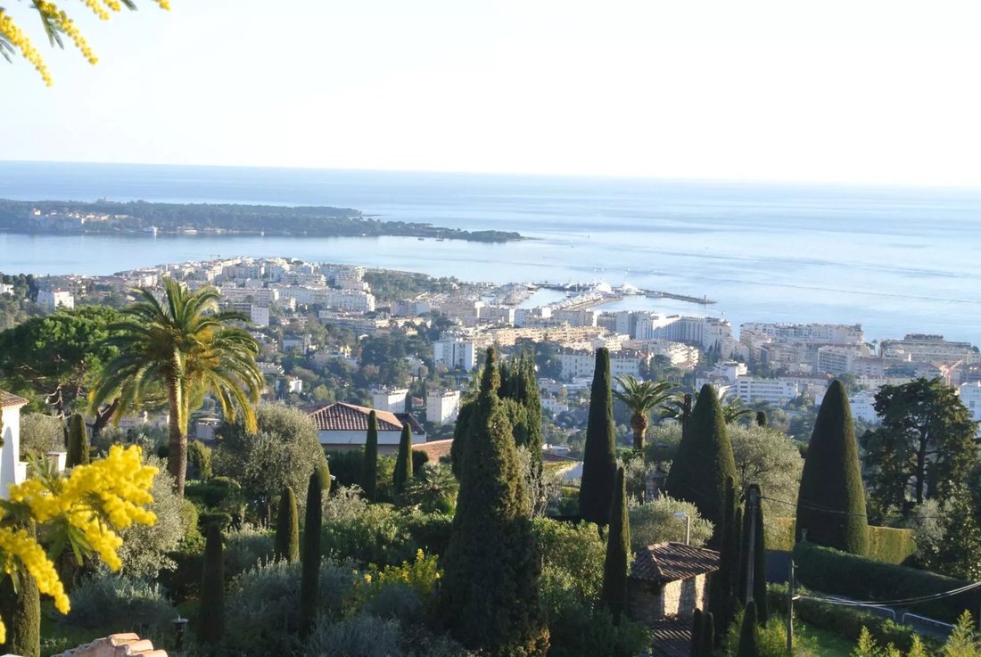 House in La Source, Cannes, France 2 - 12160702