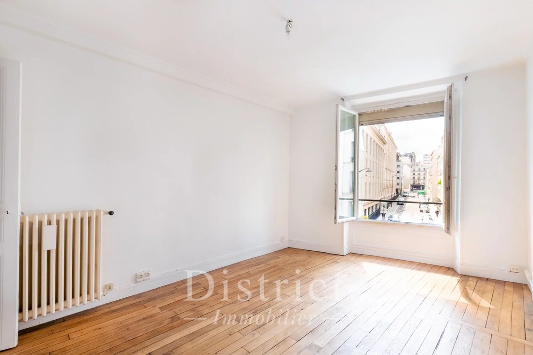 Apartment in Saint Thomas d'Aquin, Paris 7e Arrondissement, Paris 3 - 14374353