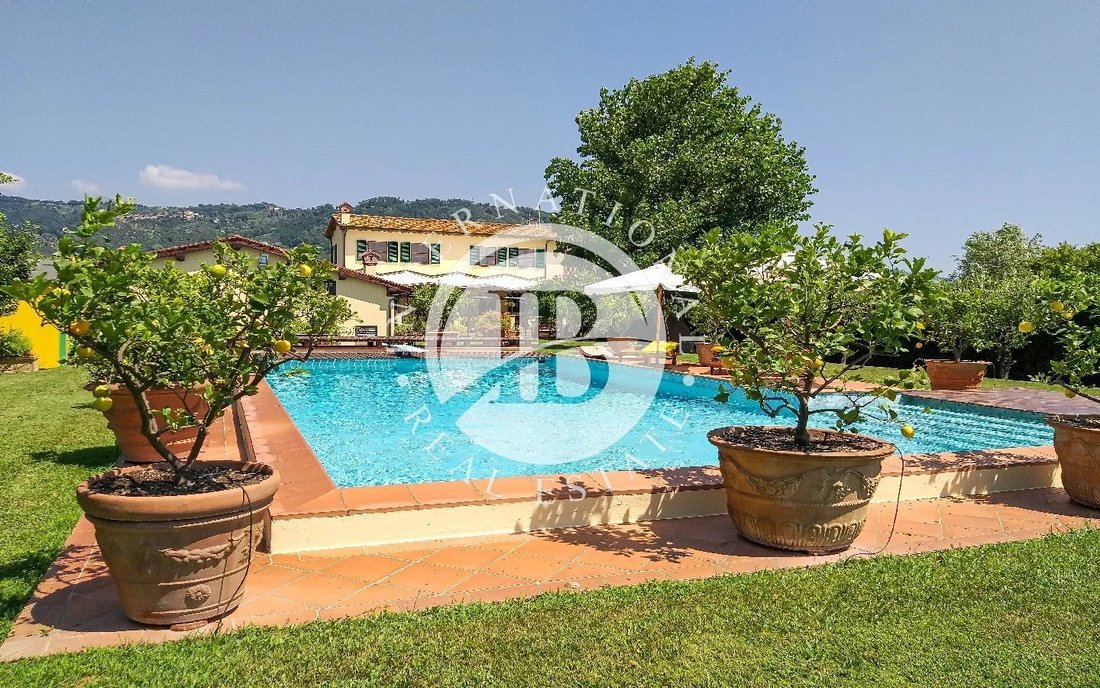 Villa in Massarosa, Tuscany, Italy 4 - 13886531