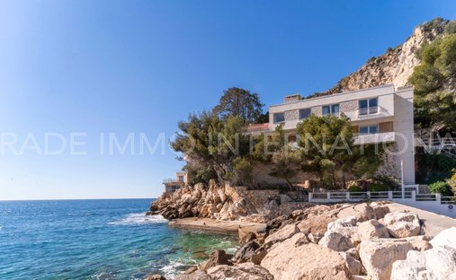 Villa in Èze, Provence-Alpes-Côte d'Azur, France 1