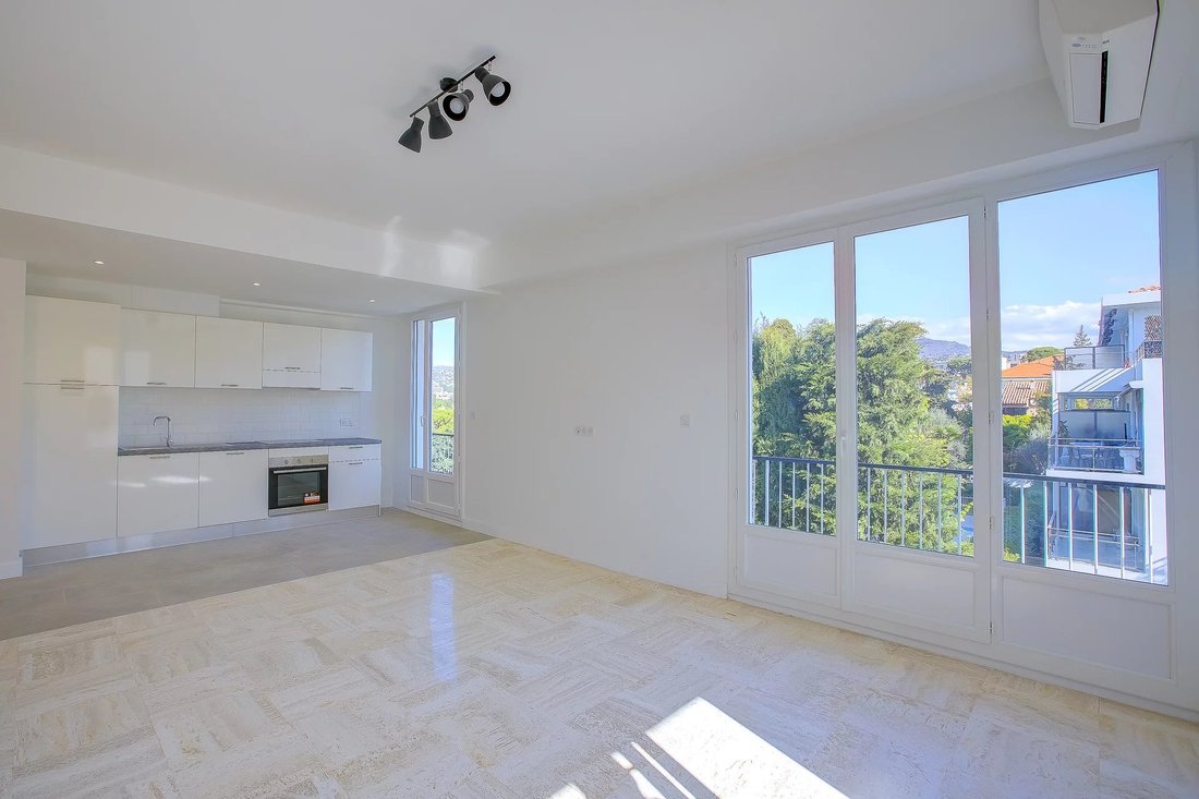 Apartment in Cimiez, Nice, France 4 - 12743383