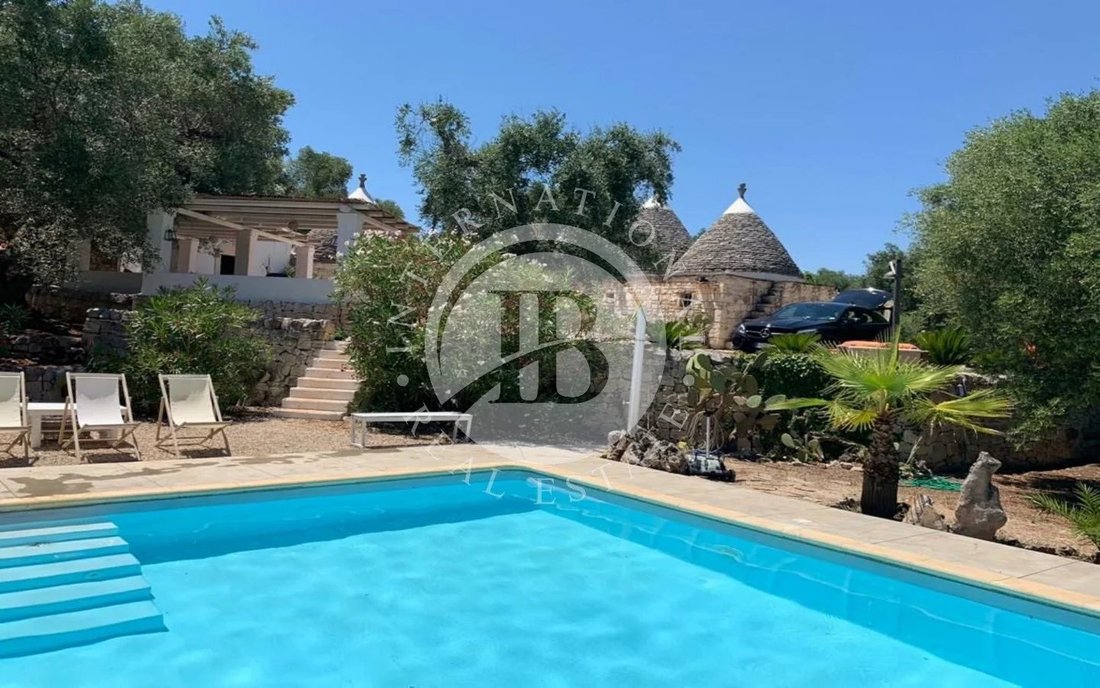 Casa en Ceglie Messapica, Apulia, Italia 2 - 14273538