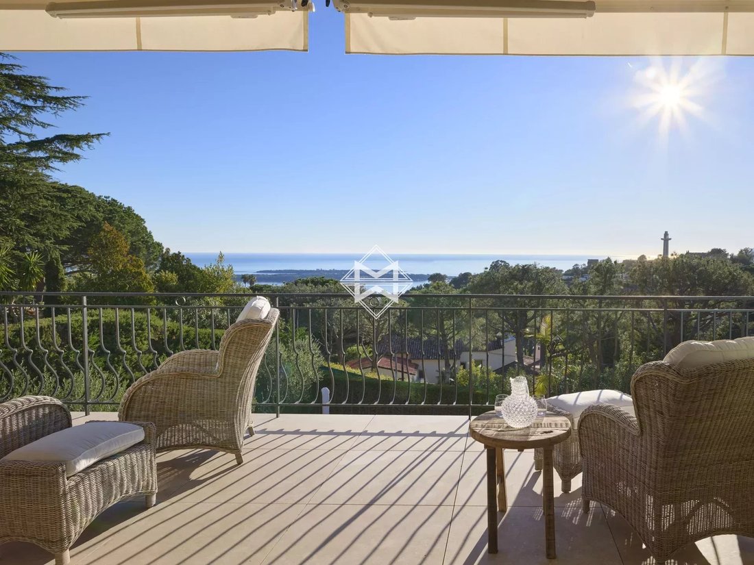 Villa in Montfleury, Cannes, France 1 - 13967219