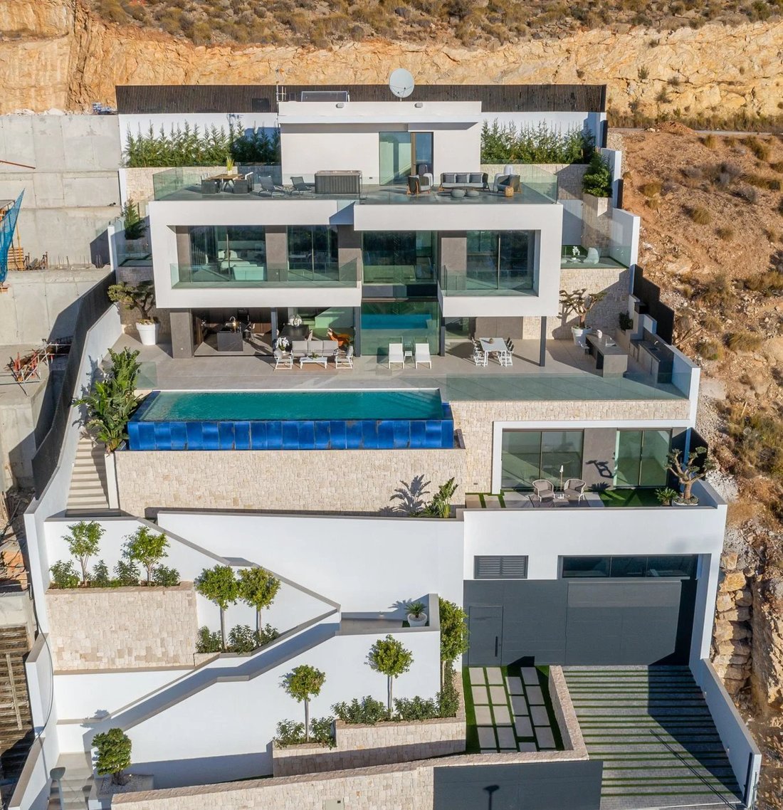 Villa in Finestrat, Valencian Community, Spain 3 - 12163494