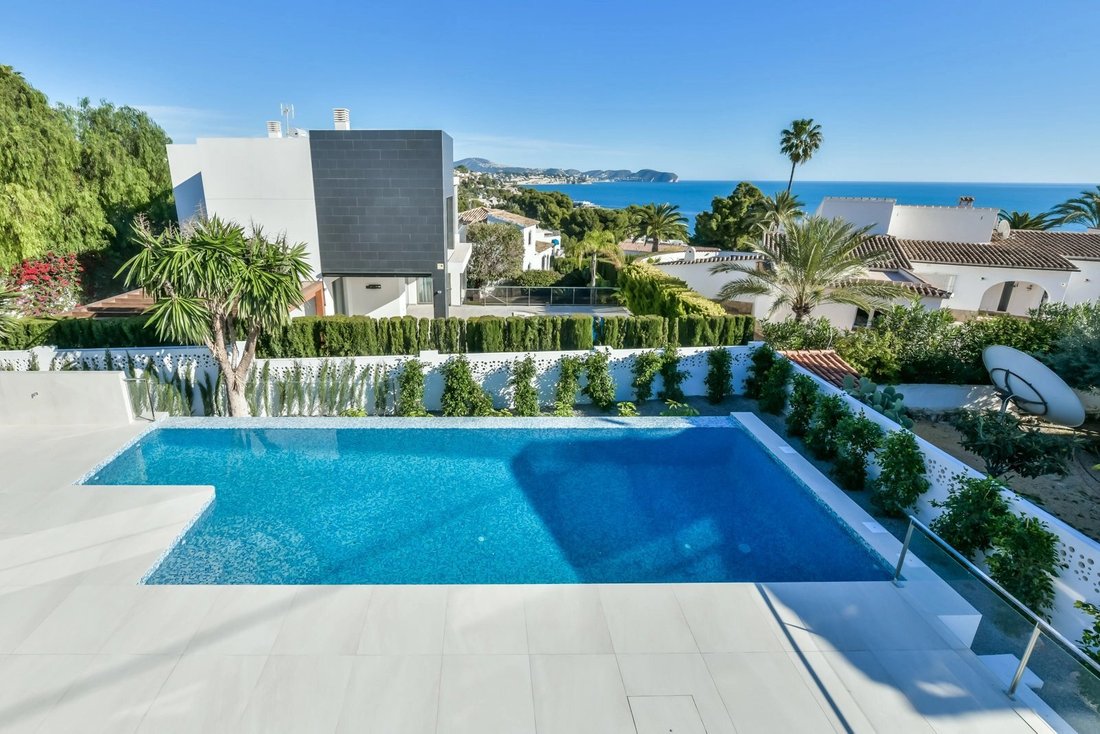 Villa in Calp / Calpe, Valencian Community, Spain 3 - 12163805