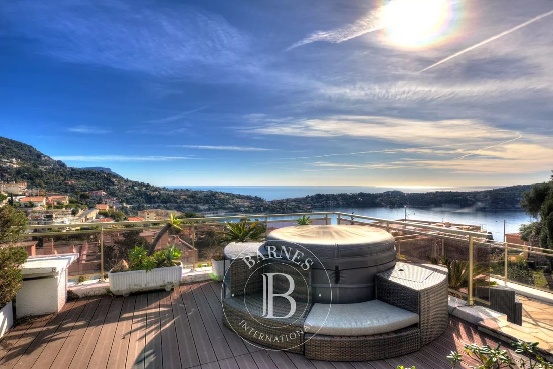 Villa in Nice, Provence-Alpes-Côte d'Azur, France 2 - 12646929