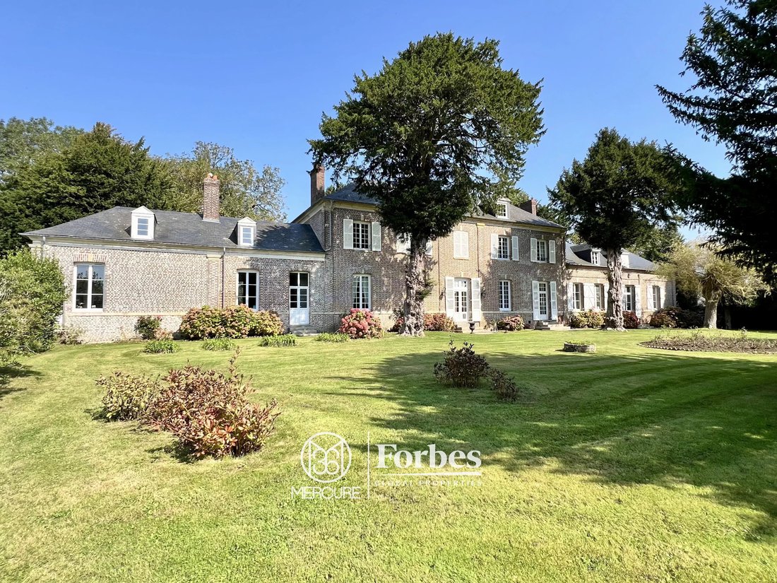 House in Ault, Hauts-de-France, France 1 - 14724690