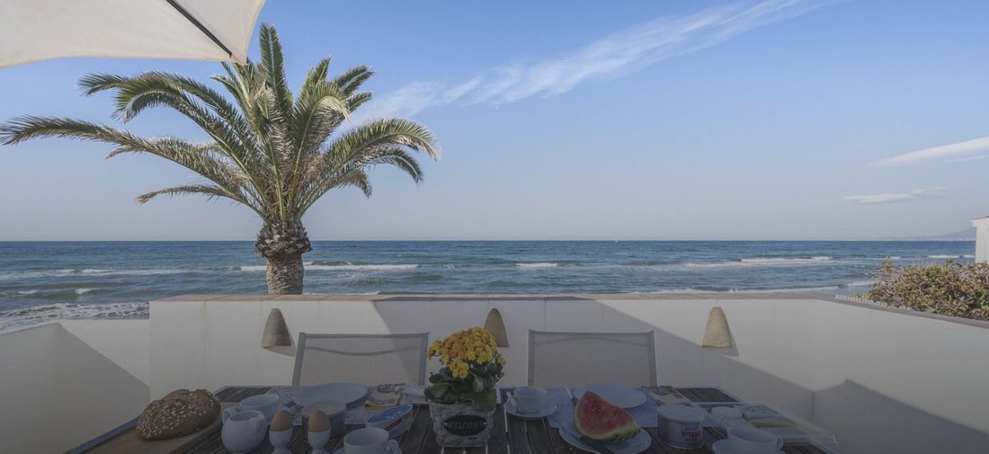Villa in Marbella, Andalusia, Spain 1 - 15162638