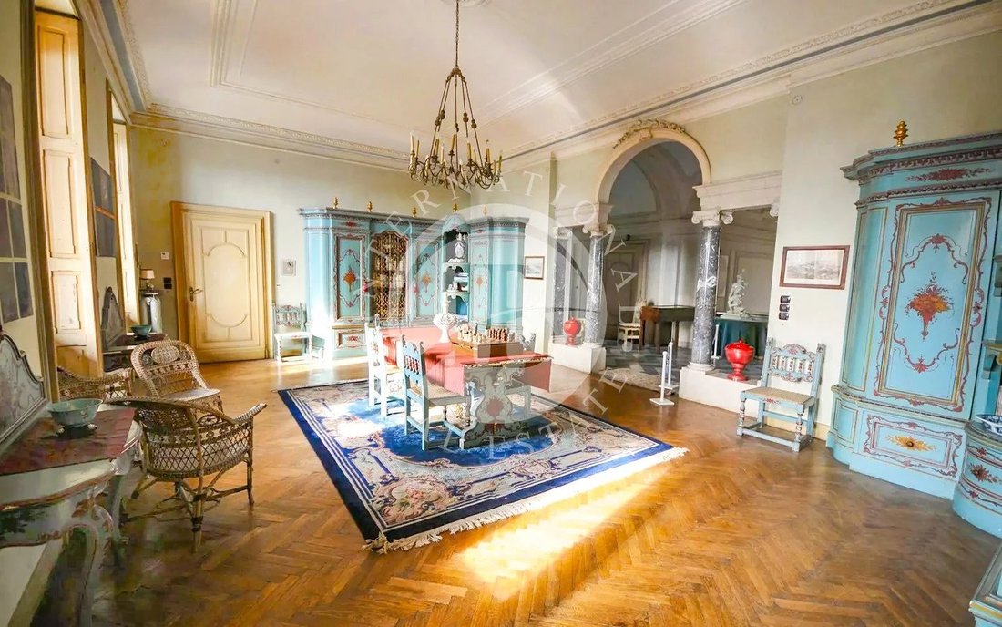 Villa in Historic Center, Biella, Piedmont 2 - 14932391