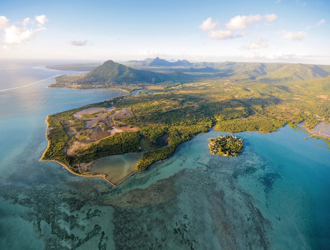 Land in Black River, Rivière Noire District, Mauritius 1 - 13578089