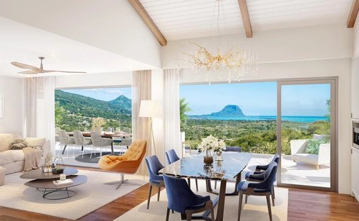Penthouse in Case Noyale, Rivière Noire District, Mauritius 1