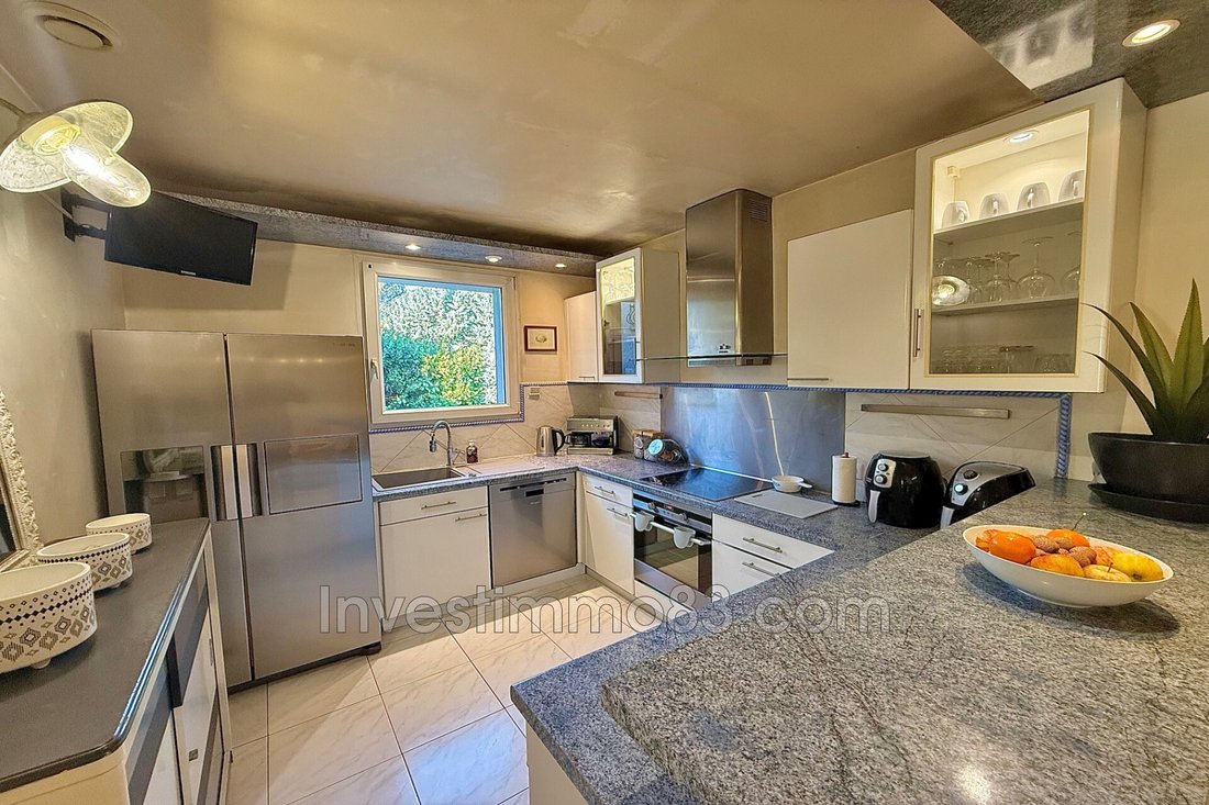 Villa in Greasque, Provence-Alpes-Côte d'Azur, France 4 - 15162233