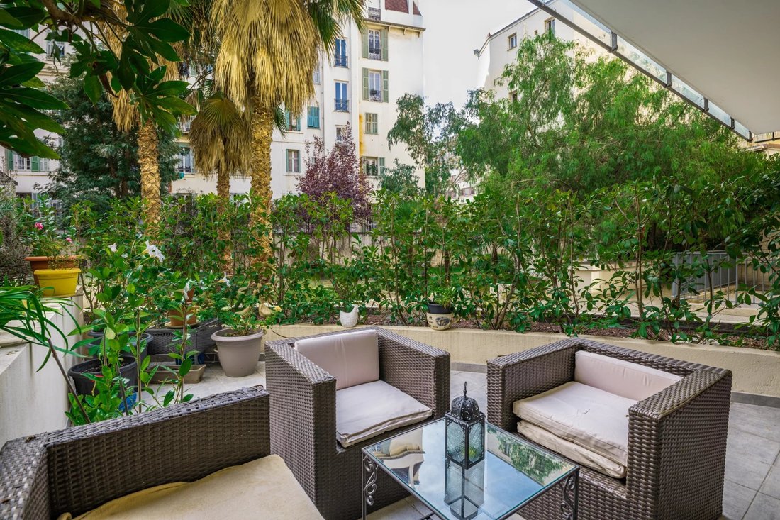 Apartment in Charpennes, Villeurbanne, France 2 - 12299216