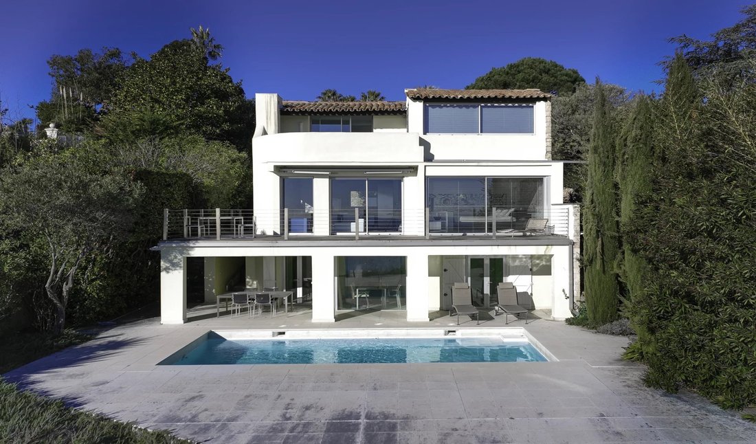 Villa in La Maure-Super Cannes, Vallauris, Frankreich 1 - 14750643