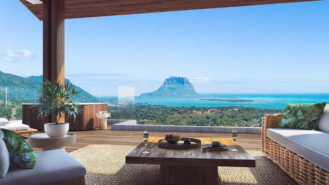 Apartment in Grande Riviere Noire, Rivière Noire District, Mauritius 1 - 14425012