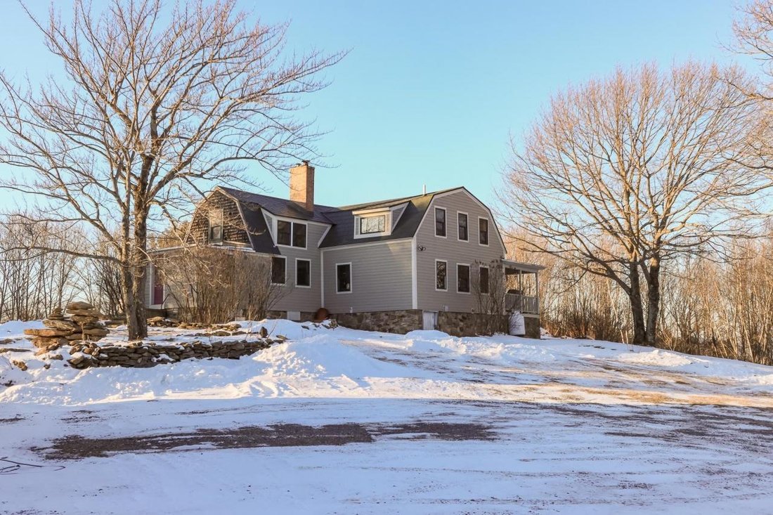 House in Gilmanton, New Hampshire, United States 3 - 15162369