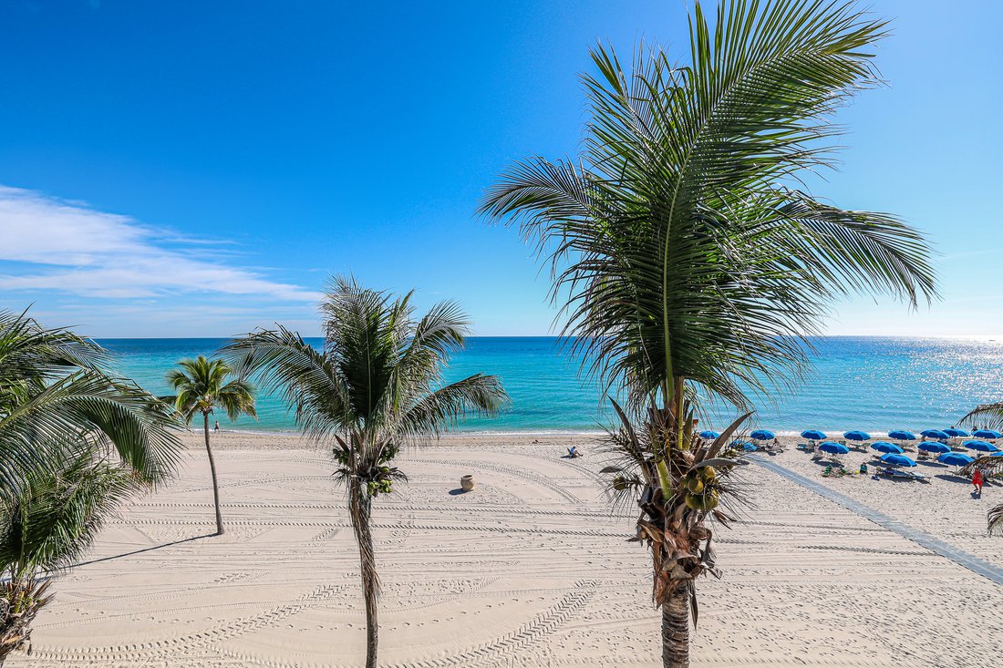 Condo in Hollywood, Florida, United States 5 - 15162480