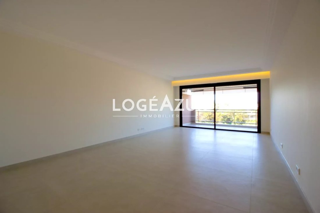 Apartment in Cannes, Provence-Alpes-Côte d'Azur, France 3 - 11387956