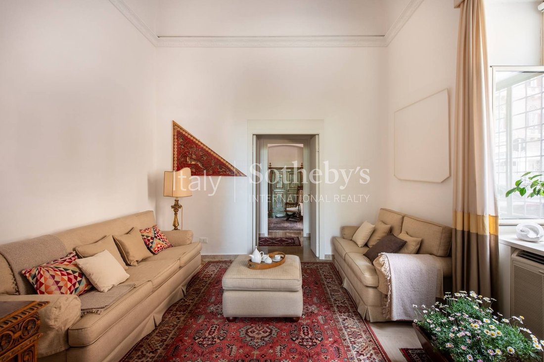 Elegant Apartment Near Piazza Politeama In Palermo, Sicily, Italy For ...