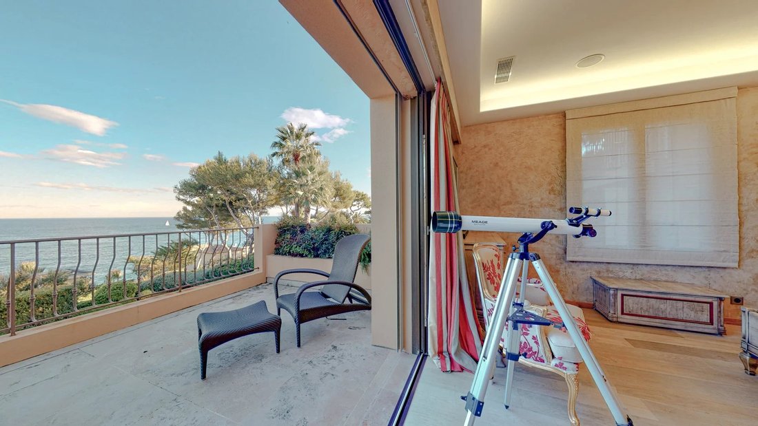Villa en Antibes, Provenza-Alpes-Costa Azul, Francia 4 - 14750648