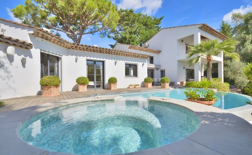 Villa in Collines, Le Cannet, France 1