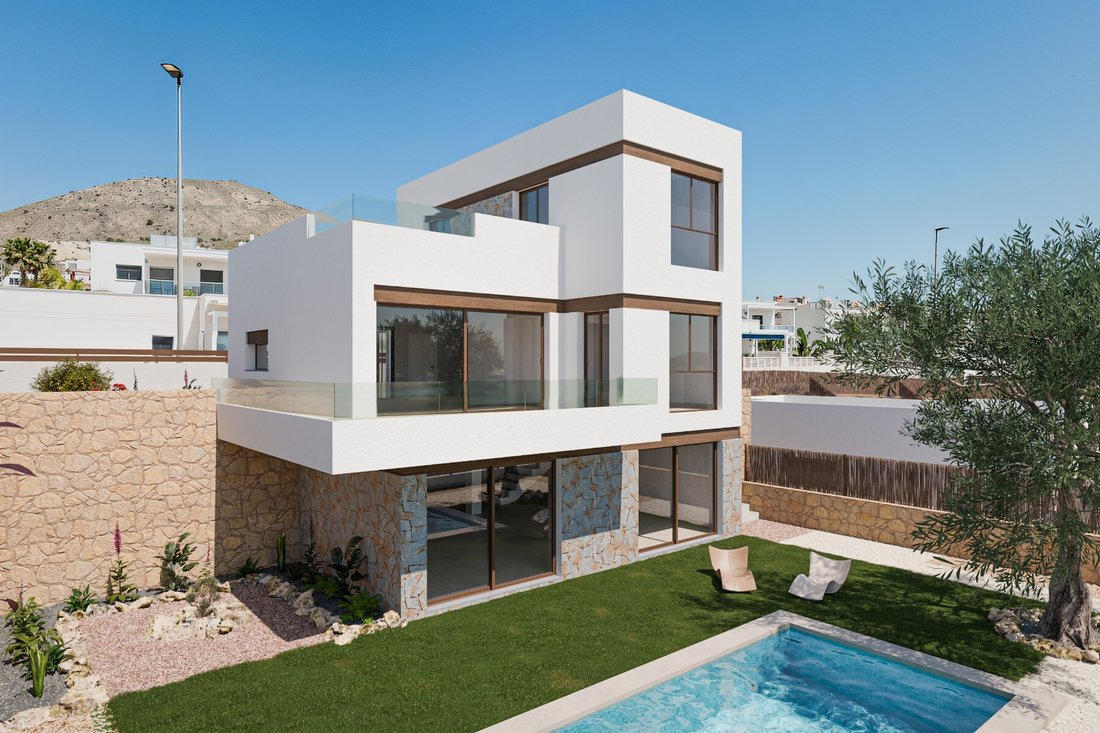 Villa in Benidorm, Valencian Community, Spain 1 - 12417137