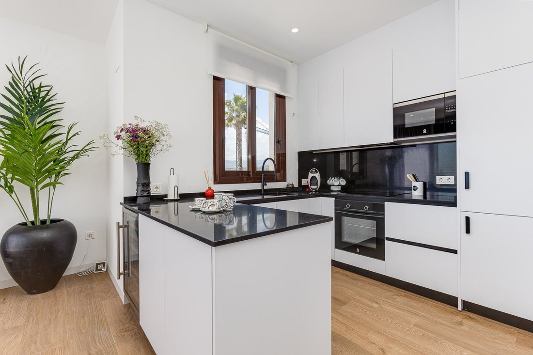 Villa in Finestrat, Valencian Community, Spain 4 - 12416954