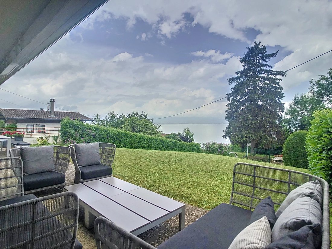 Apartment in Evian-les-Bains, Auvergne-Rhône-Alpes, France 1 - 14414496