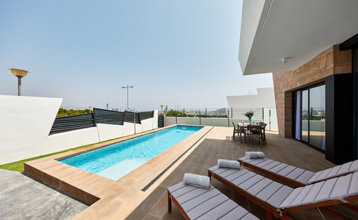 Villa in Finestrat, Valencian Community, Spain 1