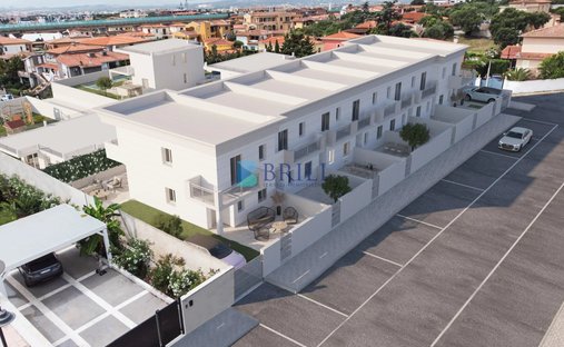 Villa in Aldo Moro Avenue, Olbia, Italy 1