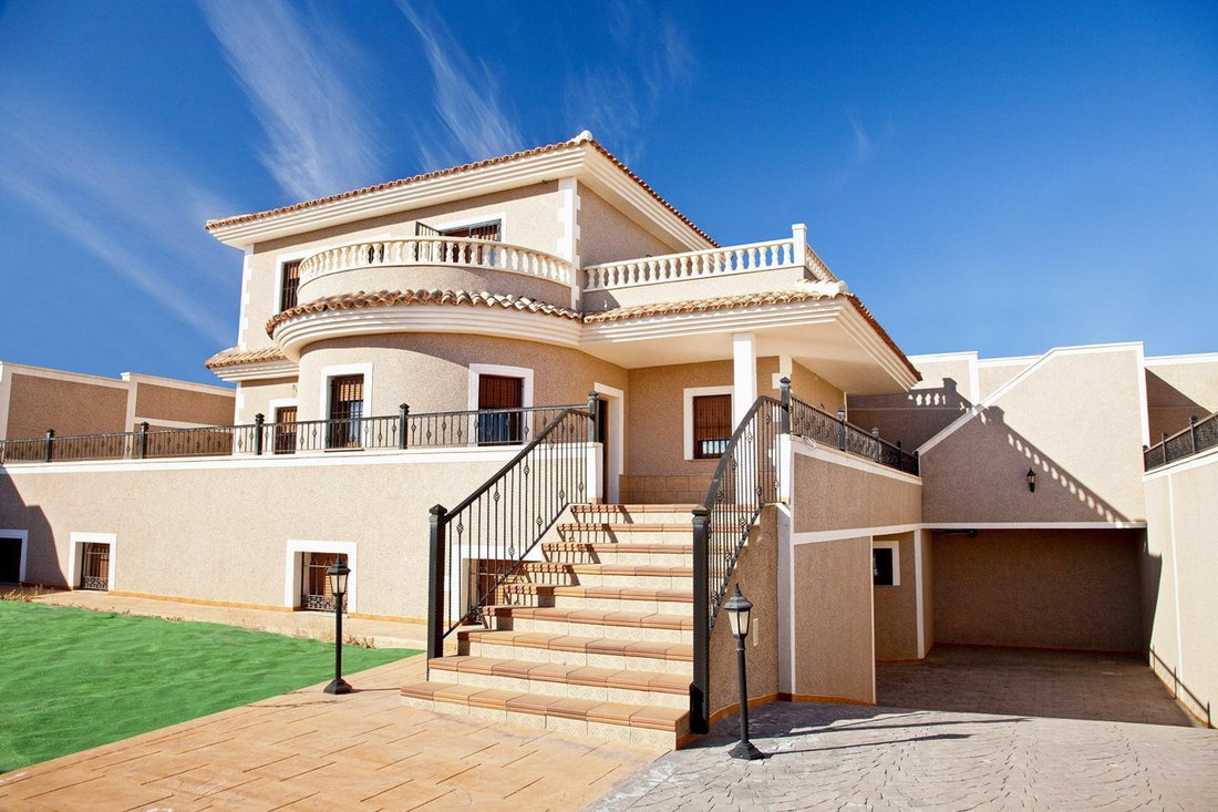 Villa in Torrevieja, Valencian Community, Spain 1 - 12494653