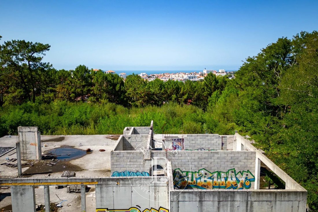 Land in Biarritz, Nouvelle-Aquitaine, France 5 - 12286982