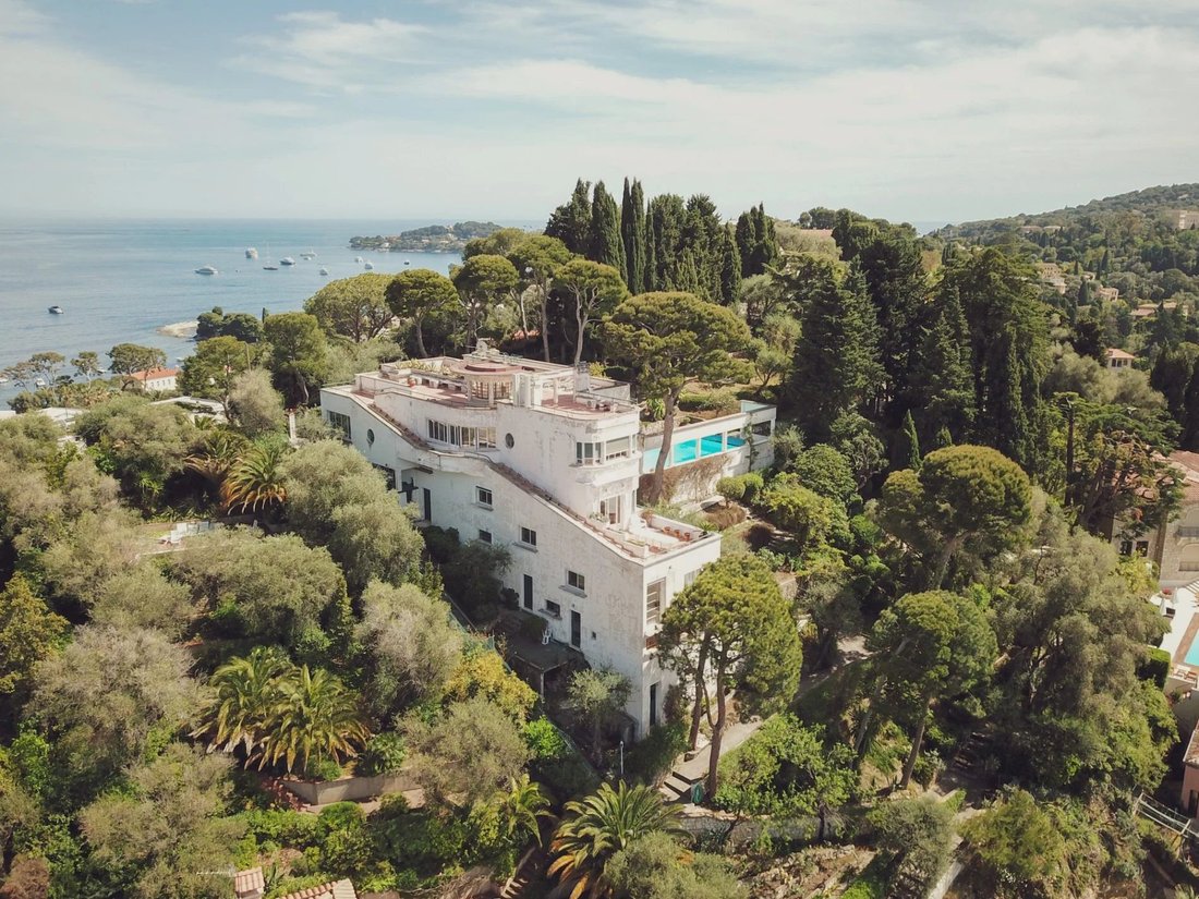 Villa in Saint-Jean-Cap-Ferrat, Provence-Alpes-Côte d'Azur, France 3 - 11890412