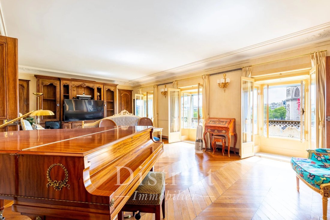 Apartment in Hoche-Friedland, Paris 8e Arrondissement, Paris 4 - 14318394