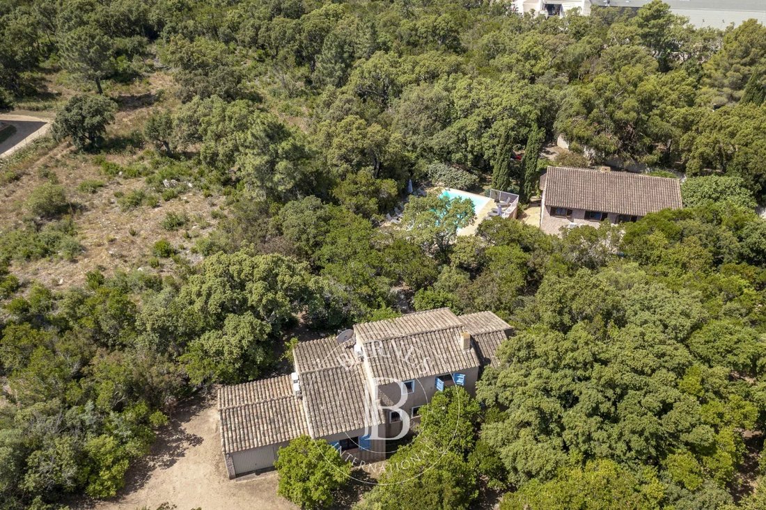 Villa in Sainte-Lucie-de-Porto-Vecchio, Corsica, France 4 - 13896466
