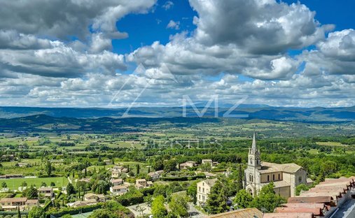 Bonnieux, Provence-Alpes-Côte d'Azur, Frankreich 1