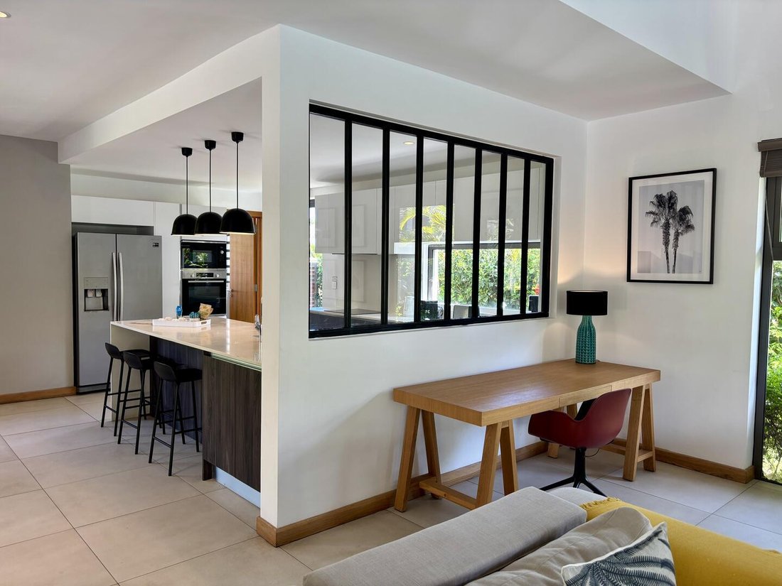 Villa in Grand Gaube, Rivière du Rempart District, Mauritius 4 - 15162831