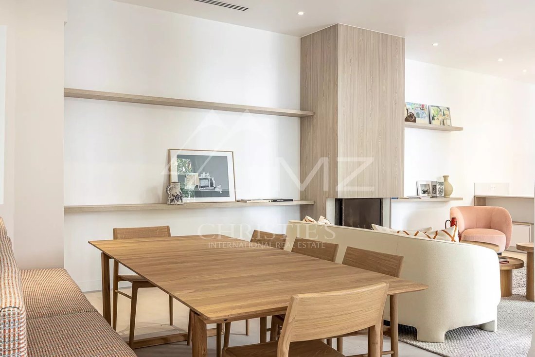 House in Cannes, Provence-Alpes-Côte d'Azur, France 4 - 12684418