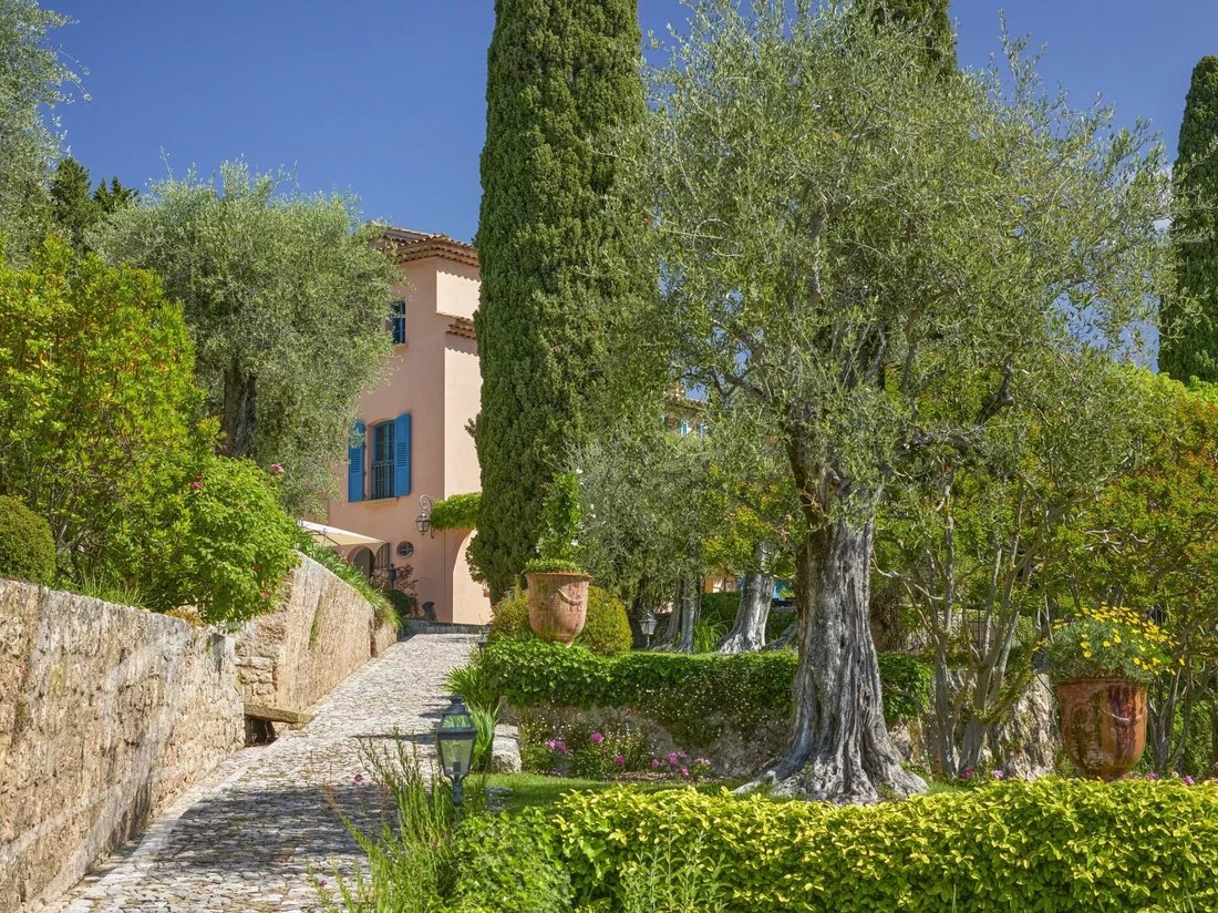 House in Grasse, Provence-Alpes-Côte d'Azur, France 4 - 13473952