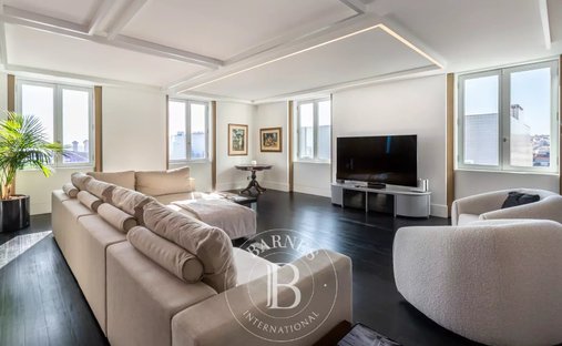 Apartment in Misericordia, Lisbon, Portugal 1