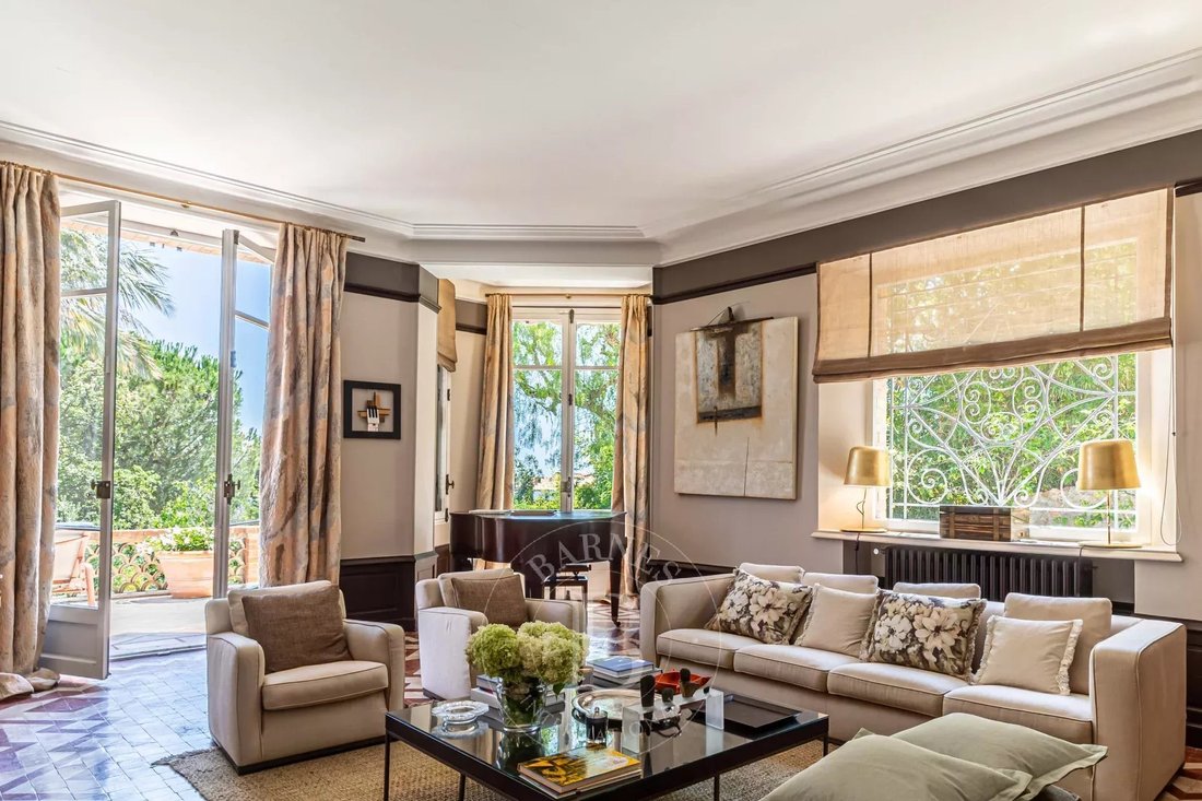 Villa in Cannes, Provence-Alpes-Côte d'Azur, France 4 - 12422148