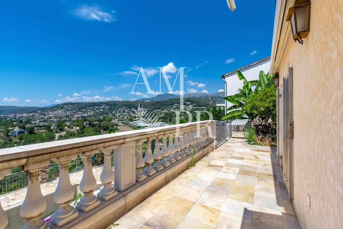 Villa in Saint-Paul-de-Vence, Provence-Alpes-Côte d'Azur, France 2 - 12991649